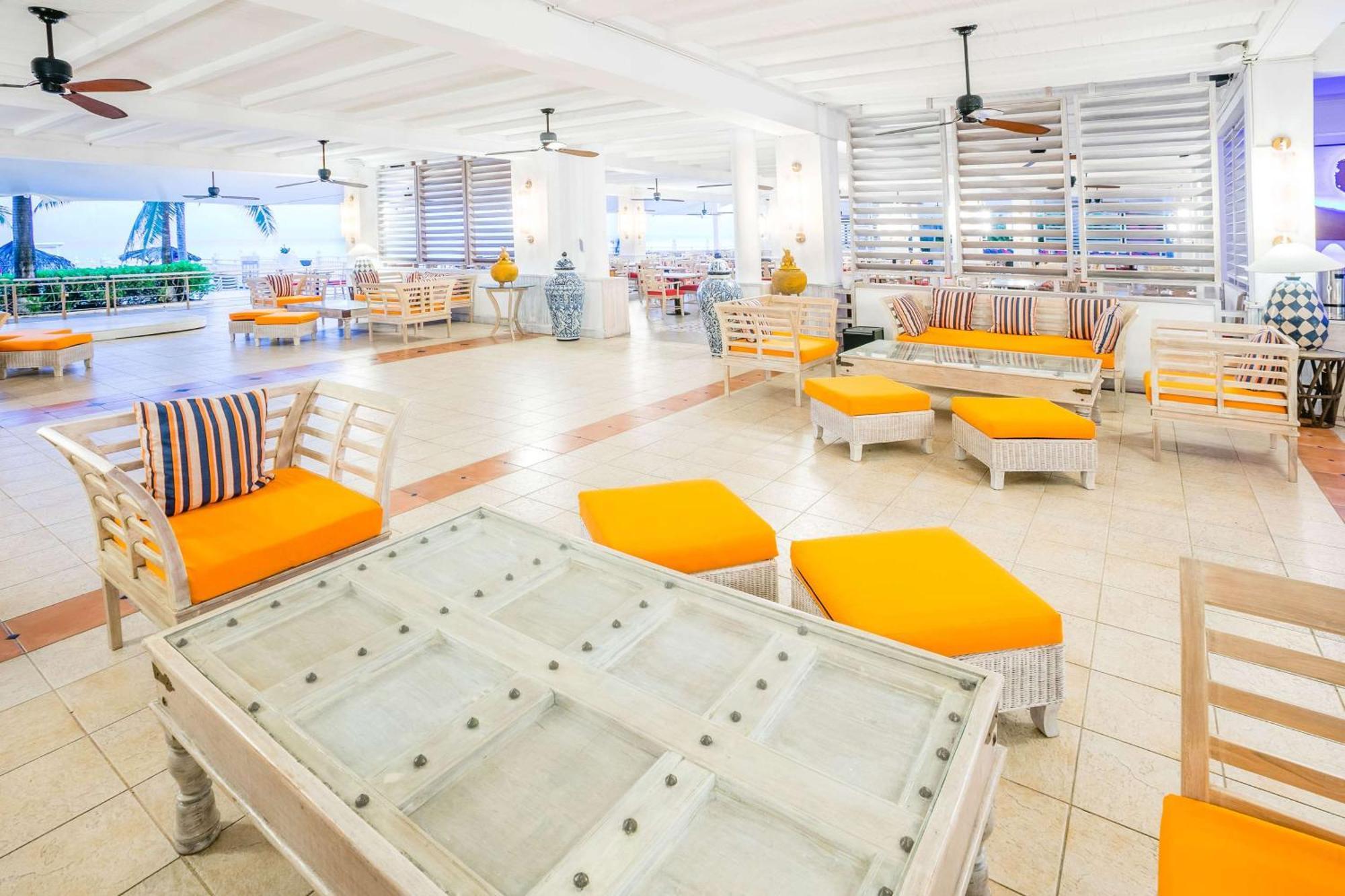 Grand Decameron Montego Beach, A Trademark All-Inclusive Resort Montego Bay Exterior foto