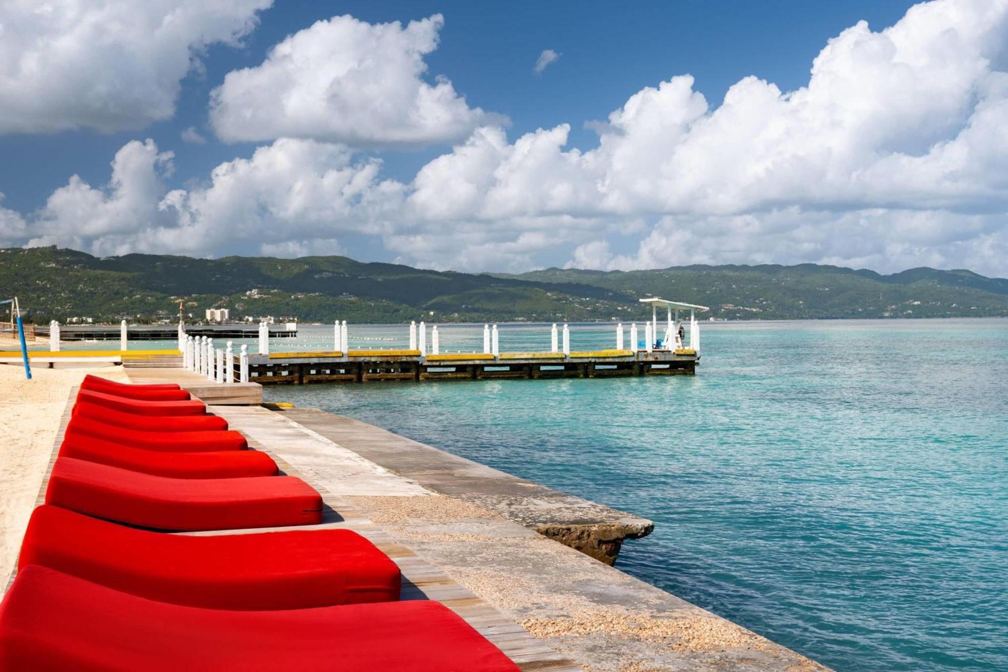 Grand Decameron Montego Beach, A Trademark All-Inclusive Resort Montego Bay Exterior foto
