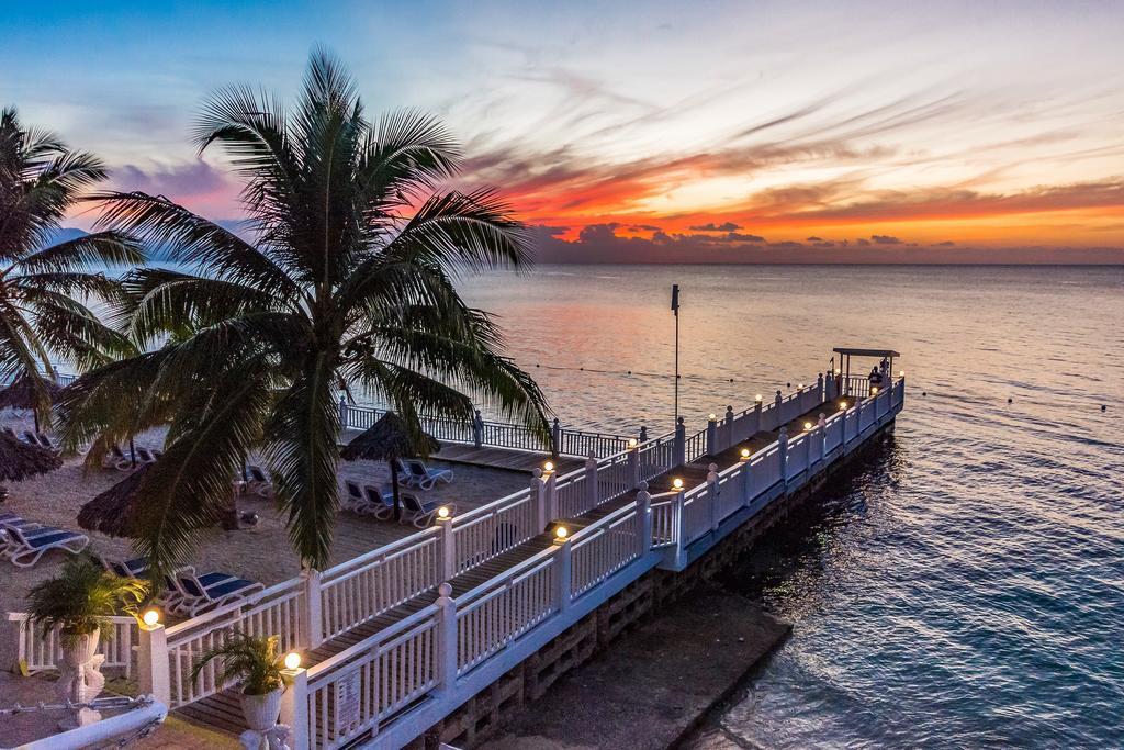 Grand Decameron Montego Beach, A Trademark All-Inclusive Resort Montego Bay Exterior foto